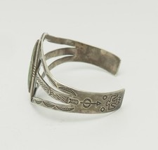 Fred Harvey era old sterling sivler turquoise thunder bird stamping bracelet - Additional view 3
