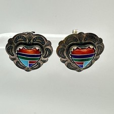 Fred Harvey 925 Sterling Silver Stone Inlay Stamped Heart Post Back Earrings - Additional view 17