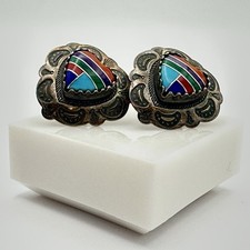 Fred Harvey 925 Sterling Silver Stone Inlay Stamped Heart Post Back Earrings - Additional view 4