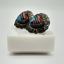 Fred Harvey 925 Sterling Silver Stone Inlay Stamped Heart Post Back Earrings - Additional view 5