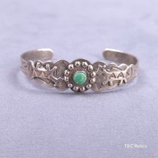Vintage Navajo Sterling Silver Green Turquoise Fred Harvey Era Cuff Bracelet - Additional view 1