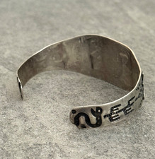 Vintage FRED HARVEY ERA Navajo Turquoise Rattlesnake Sterling  Bracelet 6.75 in - Additional view 6