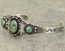 Vintage FRED HARVEY ERA NAVAJO Turquoise CONCHO Sterling SMALL Bracelet 6.5 in - Additional view 3