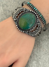 Vintage 30's Fred Harvey Era  Navajo BIG Turquoise Sterling Bracelet 52.5g 7 in - Additional view 4