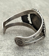 Vintage 30's Fred Harvey Era  Navajo BIG Turquoise Sterling Bracelet 52.5g 7 in - Additional view 7