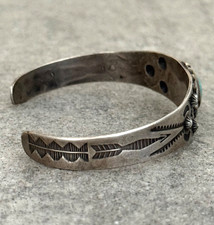FRED HARVEY ERA Navajo Turquoise ARROWS Fluted Button Silver Bracelet 6.75 in - Additional view 6