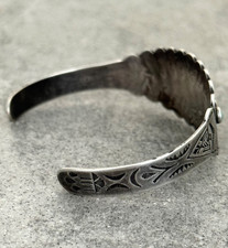 Vintage FRED HARVEY Era Zuni Snake eye Turquoise Thunderbird Sterling Bracelet - Additional view 8