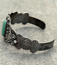 Vintage FRED HARVEY Era Navajo Turquoise SILVER ARROW CO Sterling Bracelet 7 in - Additional view 5