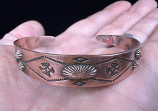 Two Vintage Navajo Thunderbird Fred Harvey Era Stamped Copper Cuffs Peyote Bird - Additional view 1