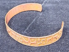 Two Vintage Navajo Thunderbird Fred Harvey Era Stamped Copper Cuffs Peyote Bird - Additional view 14