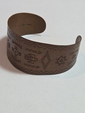 Fred Harvey Solid Cooper Cuff Bracelet Native American Navajo  - Additional view 6