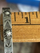 Fred Harvey Era Navajo Native American Sterling Silver DESIGN Cuff Bracelet - Additional view 6