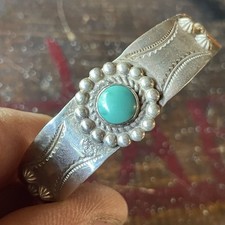 Fred Harvey Era Old Pawn Sterling Silver Turquoise Navajo Style Cuff Bracelet - Additional view 2