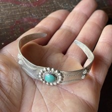 Fred Harvey Era Old Pawn Sterling Silver Turquoise Navajo Style Cuff Bracelet - Additional view 13