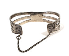 Fred Harvey Era Navajo Turquoise WHIRLING LOGS Split Shank Sterling Bracelet - Additional view 9