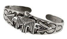 VINTAGE FRED HARVEY ERA Sterling Silver THUNDERBIRD & ARROWS Cuff Bracelet - Additional view 2
