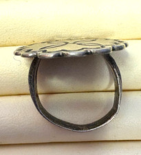 NAVAJO FRED HARVEY ERA SILVER RING STAMPED FLAT SPLIT SHANK COIN - Additional view 1