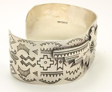 Vintage Navajo Sterling Silver Old Pawn Harvey Stamped Thunderbird Cuff Bracelet - Additional view 2