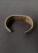 Vintage Fred Harvey Era Navajo Estate Jewelry Thunderbird Stamped Cuff Bracelet - Additional view 4