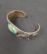 Vintage Fred Harvey Era Navajo Estate Jewelry Thunderbird Stamped Cuff Bracelet - Additional view 7