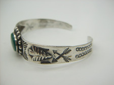 Vintage Navajo Fred Harvey Era Turquoise Sterling Silver Bracelet - Additional view 10