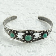 Vintage Fred Harvey Era Turquoise Thunderbird Cuff Bracelet Satellite Raindrops - Additional view 2
