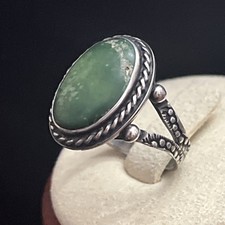 Early Fred Harvey Native American Sterling Silver Green Turquoise Ring Size 7.5 - Additional view 1