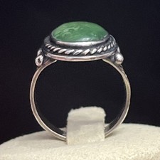 Early Fred Harvey Native American Sterling Silver Green Turquoise Ring Size 7.5 - Additional view 6