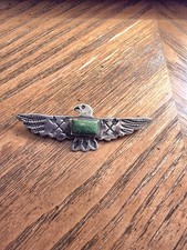 Vintage Fred Harvey Era Sterling Silver Green Turquoise Thunderbird Pin - Additional view 2