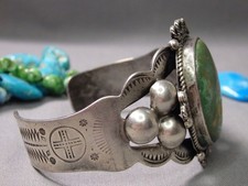 Fred Harvey Era NAVAJO Natural CERRILLOS TURQUOISE Sterling Silver 49g Bracelet - Additional view 5