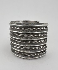 BIG Vtg Fred Harvey Navajo Sterling Stamped Carinated 6 Row Cuff Bracelet 85.8g - Additional view 5