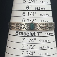 Early Fred Harvey Native Silver Arrow Sterling Green Turquoise Lizard Cuff 6.75” - Additional view 10