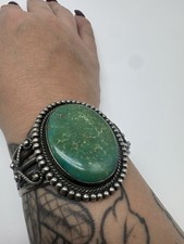 NATIVE AMERICAN NAVAJO TURQUOISE & STERLING FRED HARVEY ERA CUFF 63GRMS - Additional view 2