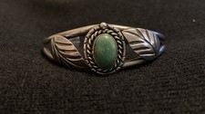 Vintage Fred Harvey era Navajo-style split shank cuff bracelet - Additional view 1