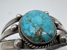NATIVE AMERICAN NAVAJO BEAUTIFUL TURQUOISE & STERLING FRED HARVEY ERA CUFF - Additional view 2