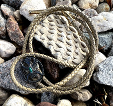 Vintage Southwestern Fred Harvey era bolo tie knifewing beige braided leather - Additional view 3