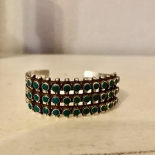 Vintage Turquoise Cuff Bracelet Fred Harvey Era Zuni Triple Row Snake Eyes 40g - Additional view 3