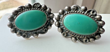 Vintage Fred Harvey Era GREEN TURQUOISE STONE + STERLING SILVER earrings signed - Additional view 1