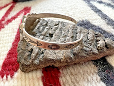 Old Pawn Vintage FRED HARVEY ERA TURQUOISE CUFF CHILD BRACELET sterling 4.75