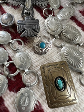 Vintage 18-PIECE lot jewelry tourist concho belts cuffs some Fred Harvey era - Additional view 12