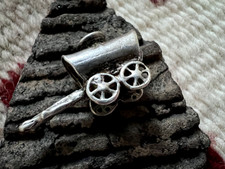 Vintage turquoise STERLING SILVER CONESTOGA WAGON CHARM .925 Fred Harvey era - Additional view 2