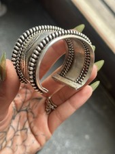 Vtg NAVAJO Fred Harvey Ingot Stamped Twist Sterling Silver Cuff Bracelet 89.7g - Additional view 4