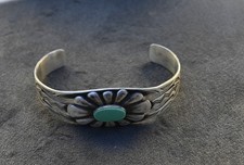 Vintage Navajo Fred Harvey Turquoise & Sterling Cuff 27 grams 7 1/8
