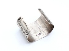 Native American Fred Harvey ERA wide floral stamped sterling cuff 85.99g - Additional view 2