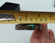 Fred Harvey Era Navajo Sterling Silver Turquoise Arrows Stamped Cuff Bracelet - Additional view 8