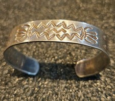 Early Antique Fred Harvey Era Navajo Sterling /Coin Silver Bracelet Whirling Log