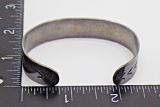 Fred Harvey Era Hand Stamped Thunderbird Whirling Logs Sterling Silver Bracelet - Additional view 6