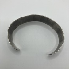 Vtg Fred Harvey era cuff bracelet, 1900 To 1940s, Nickel Silver Stamped, Navajo - Additional view 4
