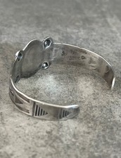 Old FRED HARVEY ERA Navajo Turquoise WHIRLING LOG REPOUSSE Sterling Bracelet - Additional view 6