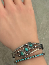OLD FRED HARVEY ERA Navajo Turquoise flowers Stamped Sterling Bracelet 6.7 in - Additional view 1